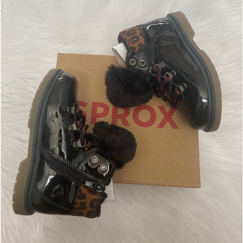 NEW in Box-SPROX Heidi Black Patent Boots 7